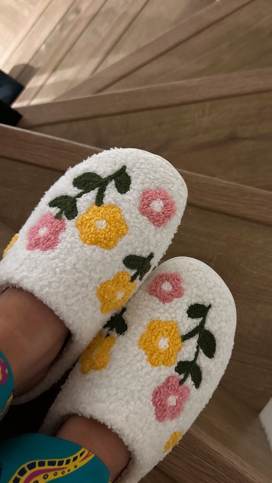 Floral slippers